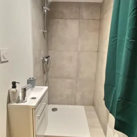 Le Cosmos Bressan Apartment